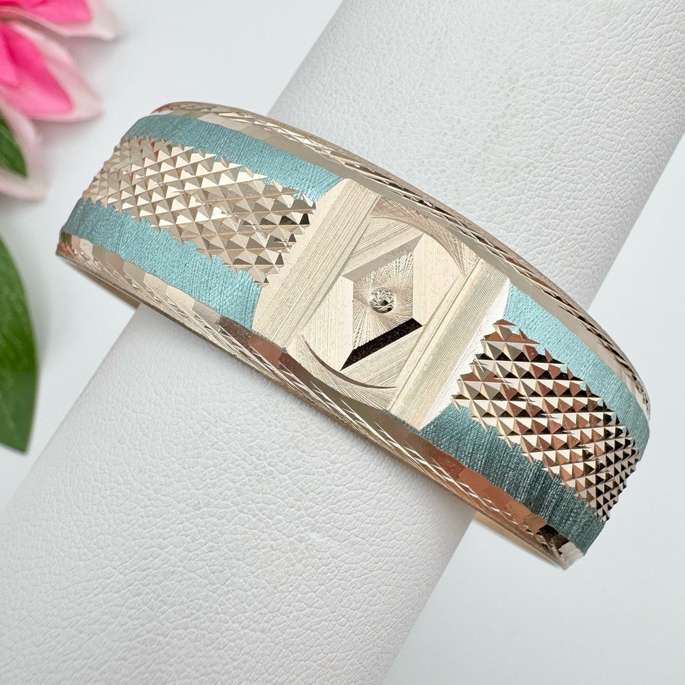 Vintage Etched Diamond Cut Aluminum Bangle Bracelet Blue Silver Tone Geometric